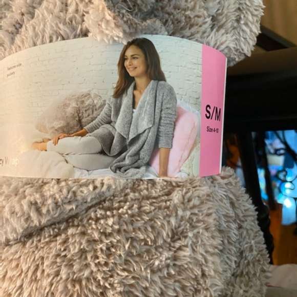 Hue comfy wrap - Picture 1 of 6